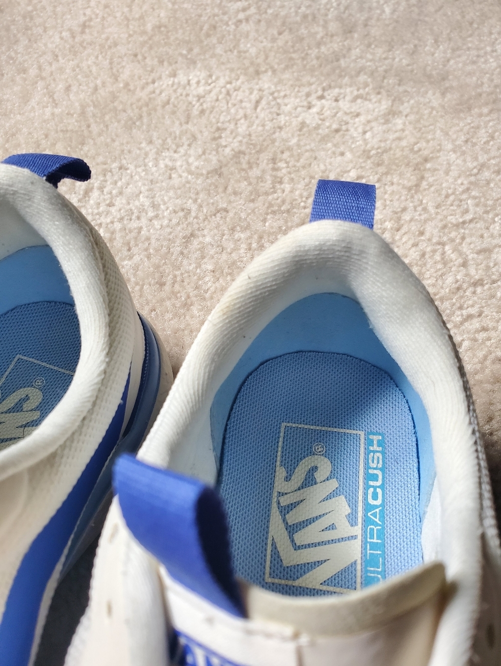 Vans Women’s Ultra Range White & Blue Sneakers EUC 7.5 - Picture 5 of 10